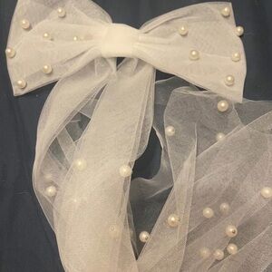 Chic Pearl-Studded White Hair Bow